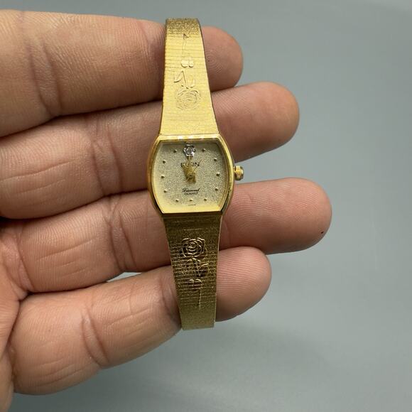 Elgin EK172-007 Womens Gold Tone Diamond Accent Quartz Watch 16mm - Picture 1 of 10